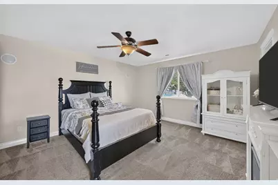 1035 W Hidden Dr, Layton, UT 84041 - Photo 10