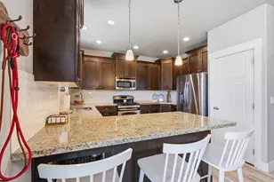 4752 W Kootenai Ct, Riverton, UT 84096 - Photo 12
