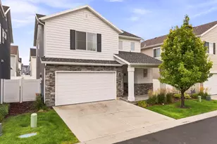 1734 W Parkview Dr S, Syracuse, UT 84075 - Photo 2
