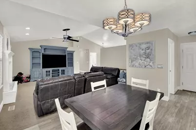 12548 S Harvest Spring Ln, Riverton, UT 84096 - Photo 10