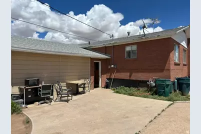 237 N 500 W, Vernal, UT 84078 - Photo 2