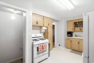 5492 S 2200 W, Roy, UT 84067 - Photo 8