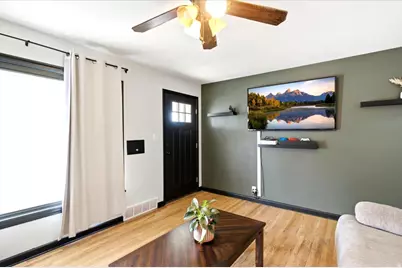5492 S 2200 W, Roy, UT 84067 - Photo 4