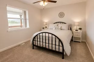 208 E 4250 S, Vernal, UT 84078 - Photo 14