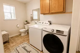 208 E 4250 S, Vernal, UT 84078 - Photo 10