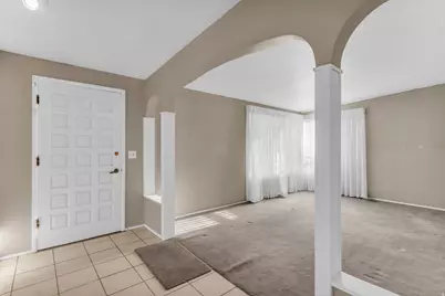 2234 E 6675 S, Cottonwood Heights, UT 84121 - Photo 2