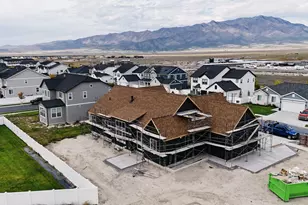 886 E Windsong Way, Eagle Mountain, UT 84005 - Photo 2