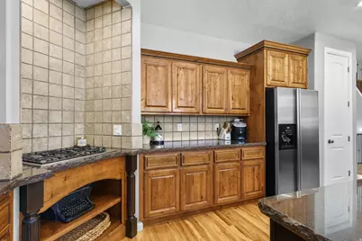 648 W 2400 S, Syracuse, UT 84075 - Photo 26