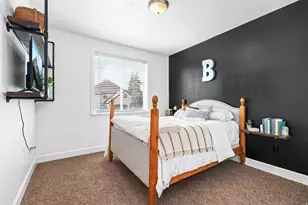 648 W 2400 S, Syracuse, UT 84075 - Photo 16