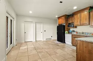 648 W 2400 S, Syracuse, UT 84075 - Photo 42