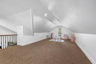 648 W 2400 S, Syracuse, UT 84075 - Photo 32