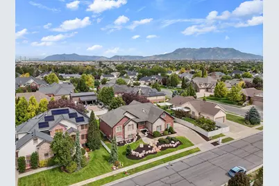 648 W 2400 S, Syracuse, UT 84075 - Photo 64