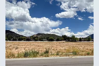 1358 N 200 E #7, Nephi, UT 84648 - Photo 2