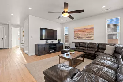 1359 N Paseos St, Washington, UT 84780 - Photo 24