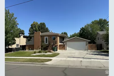 411 E Wilford Ave, Murray, UT 84107 - Photo 2