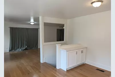 411 E Wilford Ave, Murray, UT 84107 - Photo 4