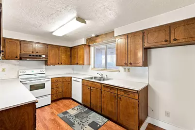10492 N 4800 W, Highland, UT 84003 - Photo 16