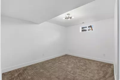 75 E 400 S, Spanish Fork, UT 84660 - Photo 26