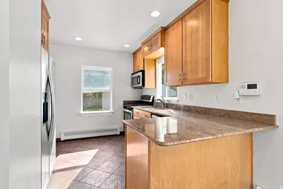 2659 S 1700 E, Salt Lake City, UT 84106 - Photo 8