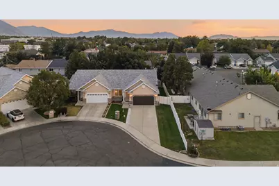 527 W 1450 N, Orem, UT 84057 - Photo 2