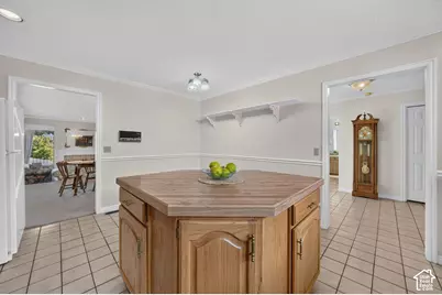 2009 Ridgewood Way, Bountiful, UT 84010 - Photo 14