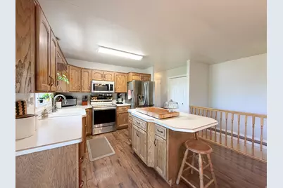 1124 W 2700 S, Syracuse, UT 84075 - Photo 14