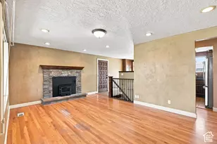 182 E 6715 S, Midvale, UT 84047 - Photo 8