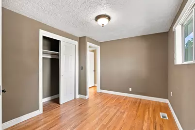 182 E 6715 S, Midvale, UT 84047 - Photo 12
