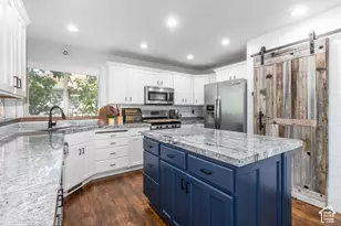 1043 N 2025 W, Layton, UT 84041 - Photo 8
