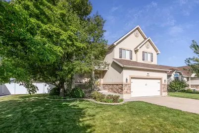 1043 N 2025 W, Layton, UT 84041 - Photo 38