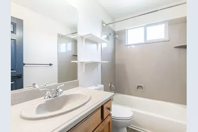 1043 N 2025 W, Layton, UT 84041 - Photo 24