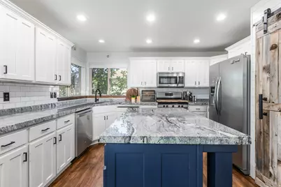 1043 N 2025 W, Layton, UT 84041 - Photo 6