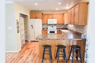 508 W 700 S, Orem, UT 84058 - Photo 8