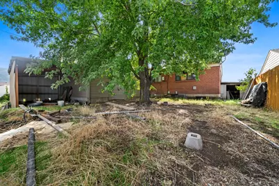 154 E 4800 S, Washington Terrace, UT 84405 - Photo 18
