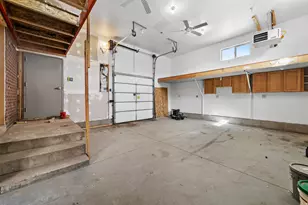 154 E 4800 S, Washington Terrace, UT 84405 - Photo 16
