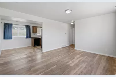 348 N Orchard Ln, Santaquin, UT 84655 - Photo 4