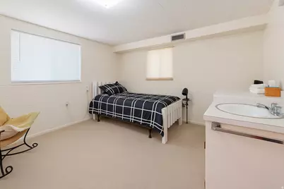 16535 S Redwood Rd W, Bluffdale, UT 84065 - Photo 36