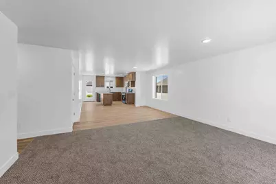 1749 S Sageberry Dr #SR 350, Santaquin, UT 84655 - Photo 6
