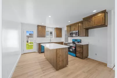 1749 S Sageberry Dr #SR 350, Santaquin, UT 84655 - Photo 4