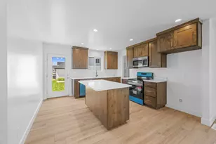 1749 S Sageberry Dr, Santaquin, UT 84655 - Photo 4