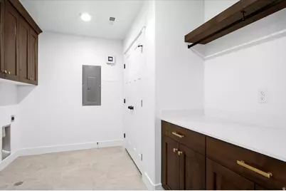 2745 W 2495 S #212, Syracuse, UT 84075 - Photo 32