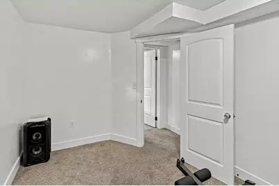 3856 S 7160 W, West Valley, UT 84128 - Photo 30