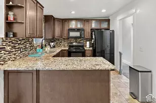 3856 S 7160 W, West Valley, UT 84128 - Photo 4