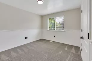 5386 W Little Water Peak Dr, Riverton, UT 84096 - Photo 28