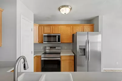10563 S Sage Creek Rd W, South Jordan, UT 84009 - Photo 12