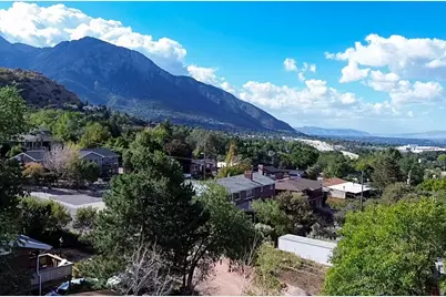 3005 S Plateau Dr, Salt Lake City, UT 84109 - Photo 2