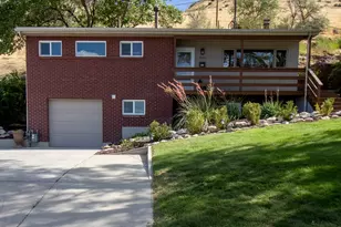 3005 S Plateau Dr, Salt Lake City, UT 84109 - Photo 1