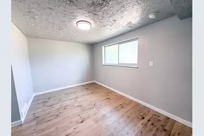 100 N 450 W, Layton, UT 84041 - Photo 12
