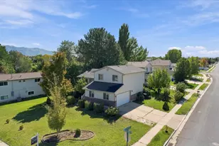 2459 W 1800 N, Clinton, UT 84015 - Photo 10