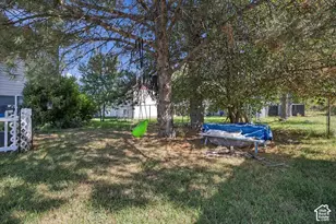2459 W 1800 N, Clinton, UT 84015 - Photo 34